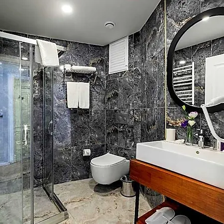 Union Karakoy 5*
